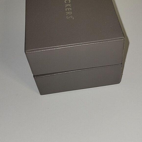 Stackers Travel sized Jewelry Box Taupe 5"x 4" x 3" - Picture 3 of 8